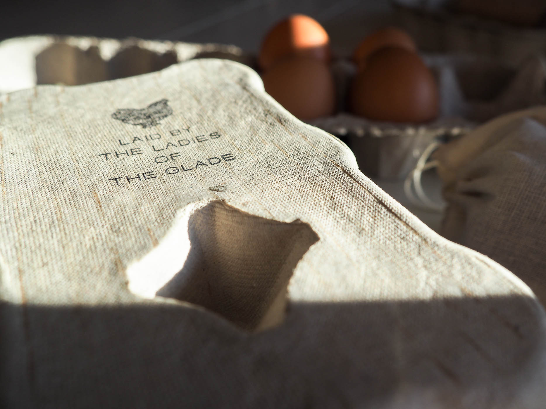 The Woodland Wife - Chicken Egg Box Stamp, Fraser & Parsley
