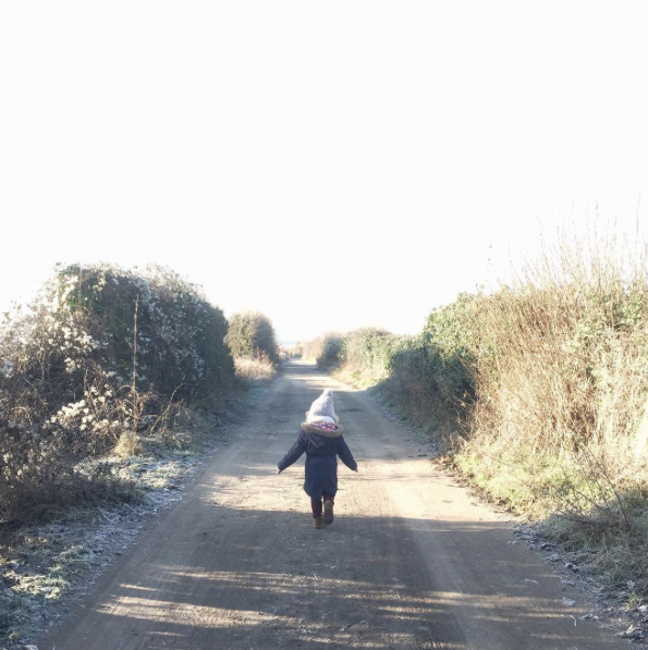 MY SLOW MORNING WITH LIBERTY KELLY – PHOTO COURTESY OF @hellomrsh